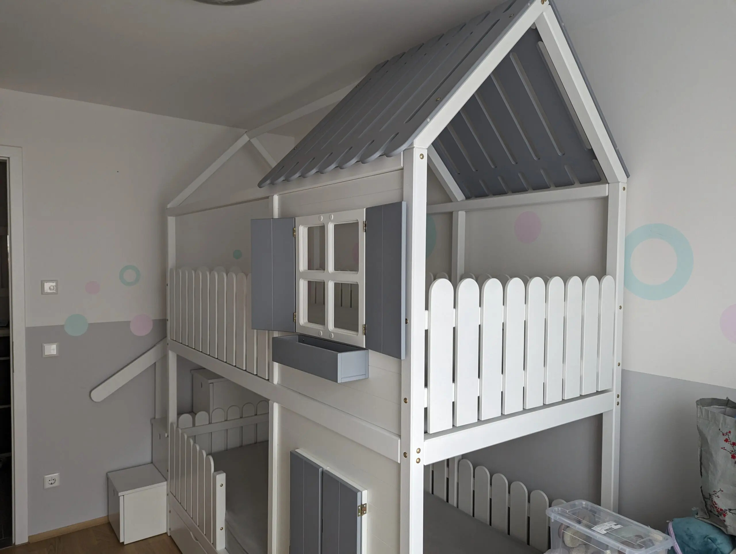 Hausbett, Spielbett LUNA (Leiter,Treppe,Rutsche) - Kubuk Moebel