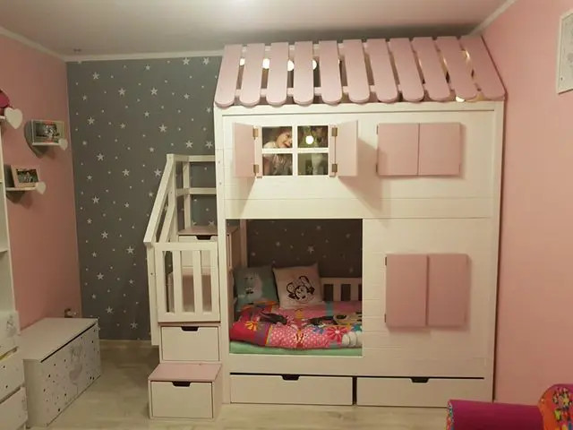 Hausbett, Spielbett KJARA mit vollem Dach und Rutsche - Kubuk Moebel