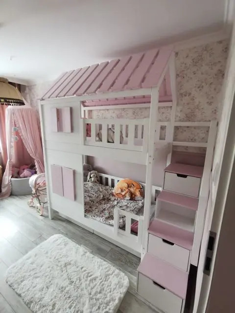 Hausbett, Spielbett KJARA mit vollem Dach und Rutsche - Kubuk Moebel